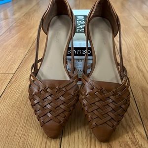NWOT BAMBOO Huarache Woven Pointed Toe Flats